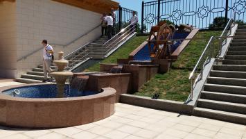 Декоративный чигир на Алайском.