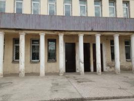 Колонны за базаром Аския.