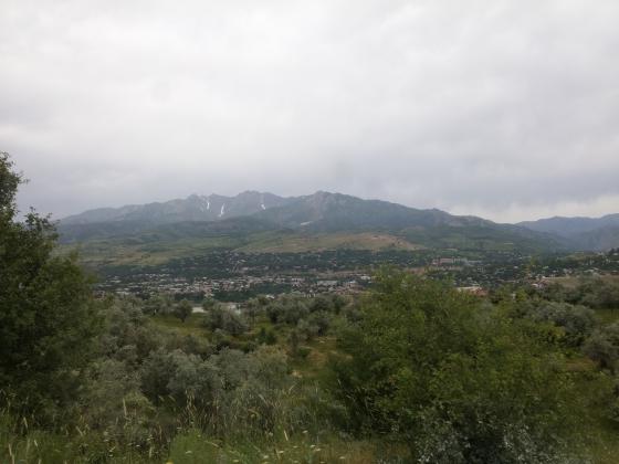 Горы. Вид сбоку.