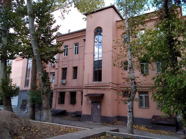 Типовое, но не типичное - один из последних...